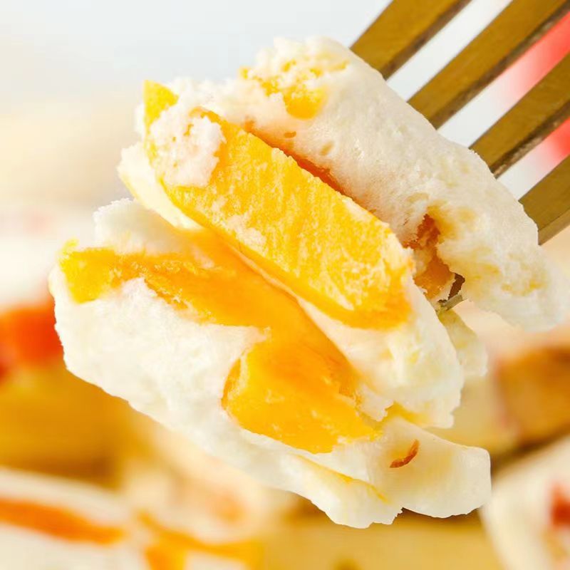 【滿滿果肉！4種口味，芒果/草莓/獼猴桃/巴旦木】手工果肉奶糕，水果味，果肉吃得到！軟糯好嚼，草莓牛軋糖，辦公室休閒小零食